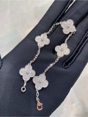 18K gold filled 5 motif bracelet